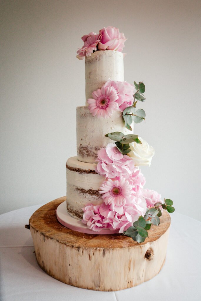 Juliana-Sam-46-1624978949-86Thegarden-yalding-kent-wedding-photography-taliphotofilm