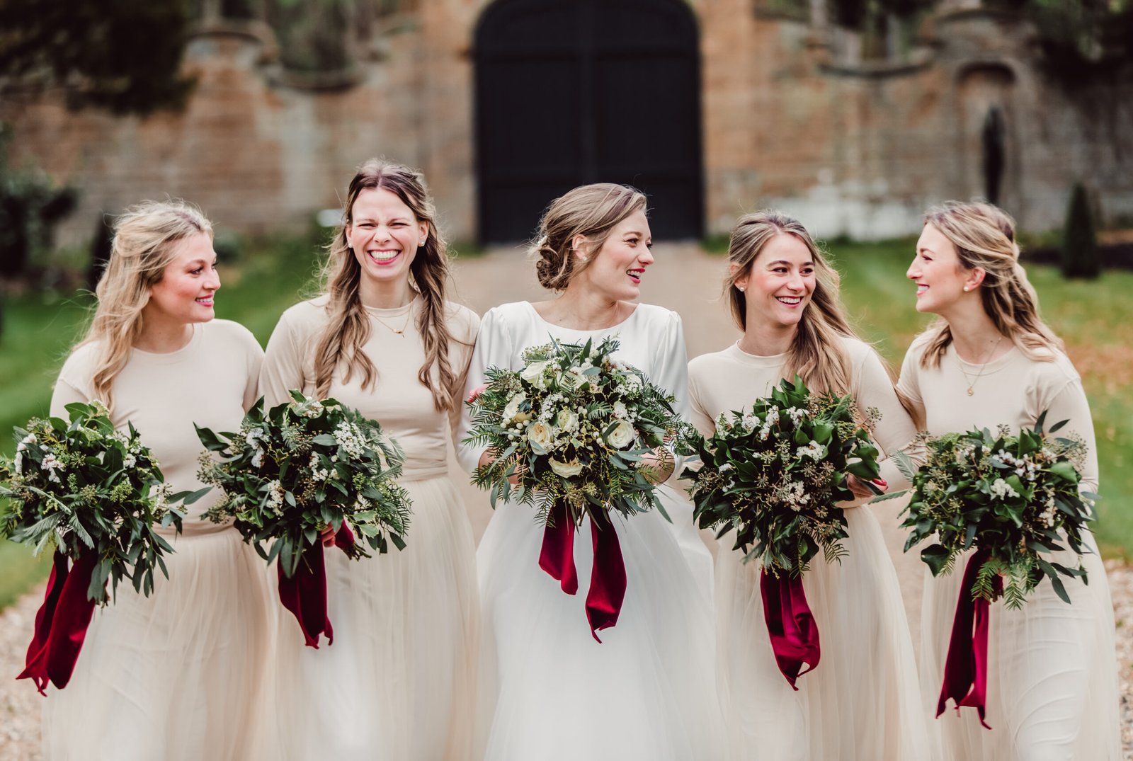 Henley on Thames, Berkshire, Wedding venue, Wedding planner, wedding photographer, wedding videographer, wedding styling