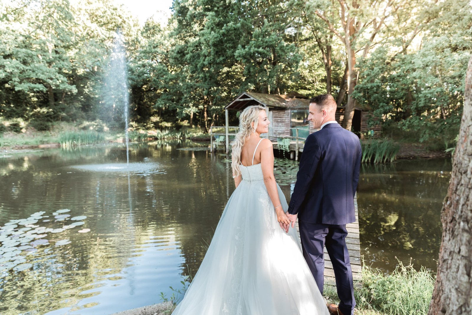 Wedding-photography-tali-uk-sussex-surrey-kent-hampshire-london-boho-natural-best-organic-modern-documentary-film-england-europe-elopements-423