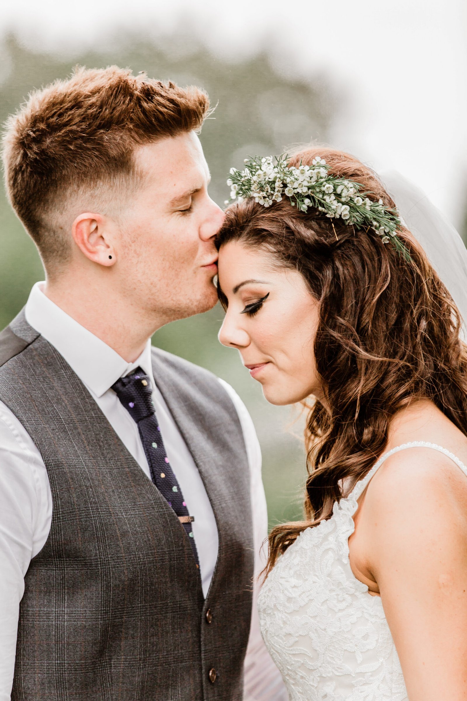 Wedding-photography-tali-uk-sussex-surrey-kent-hampshire-london-boho-natural-best-organic-modern-documentary-film-england-europe-elopements-657