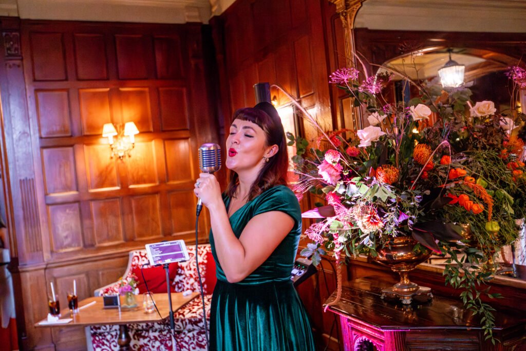 Roberta and Danny -Gravetye Manor-SomethingBlue-1-5